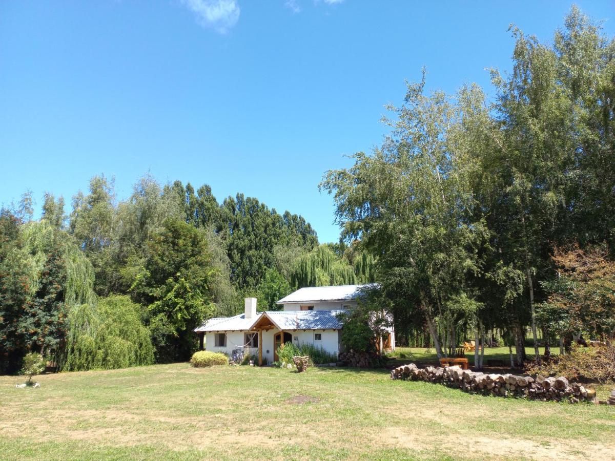 Hostel Lc Hoyo de Epuyén Εξωτερικό φωτογραφία