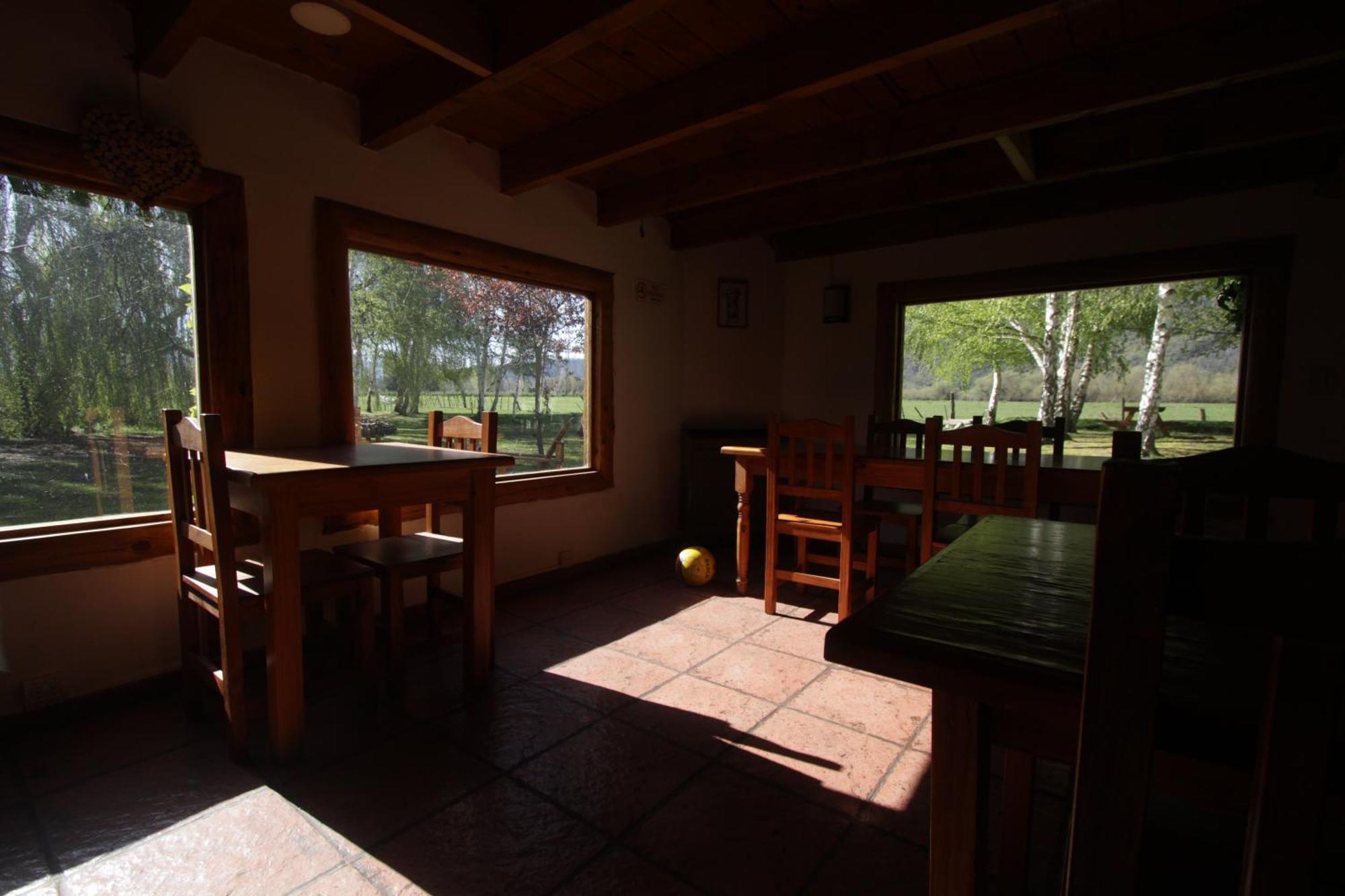 Hostel Lc Hoyo de Epuyén Εξωτερικό φωτογραφία