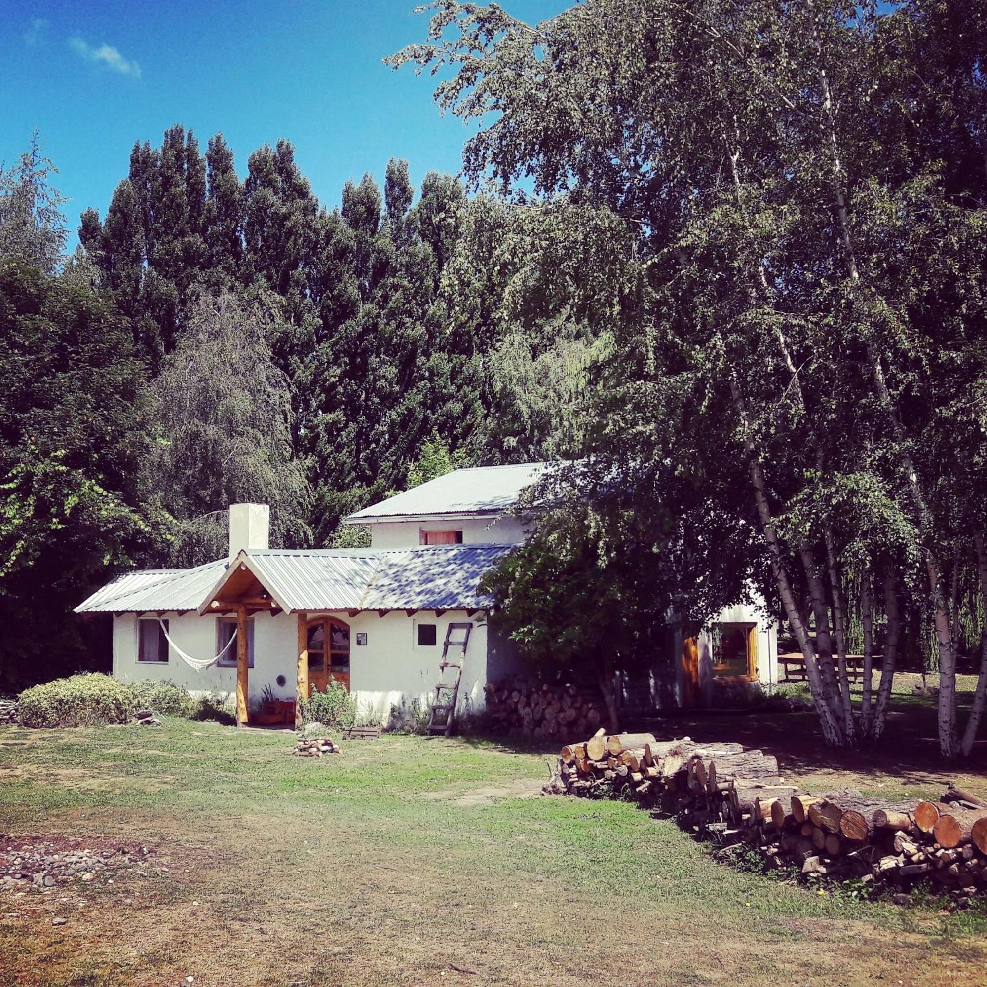 Hostel Lc Hoyo de Epuyén Εξωτερικό φωτογραφία